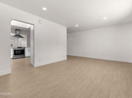 8 E O Street, Sparks, NV 89431 Photo