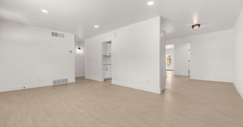 8 E O Street, Sparks, NV 89431 Photo