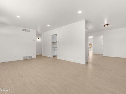 8 E O Street, Sparks, NV 89431 Photo