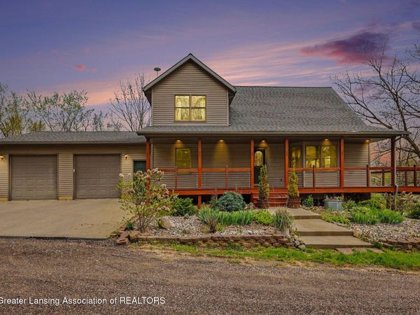 1407 Hayes Road, Muir, MI 48860