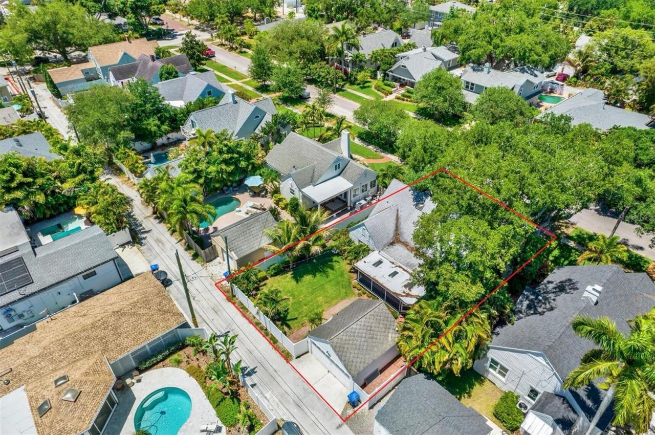 156 21st Avenue Ne, Saint Petersburg, FL 33704 Photo