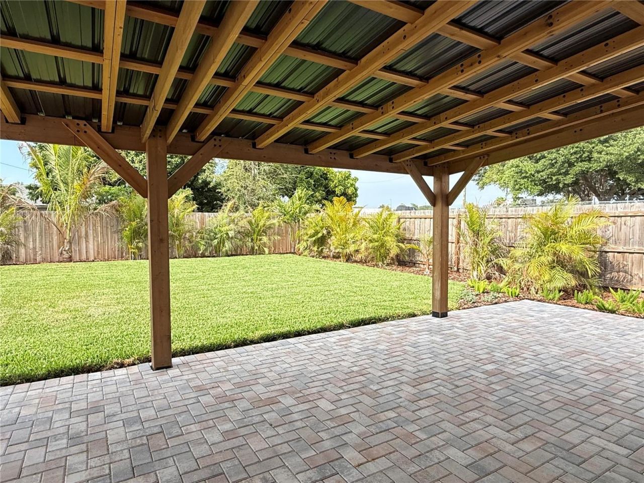 2401 16th Avenue N, Saint Petersburg, FL 33713 Photo