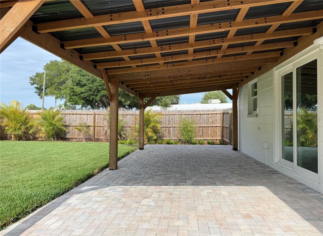 2401 16th Avenue N, Saint Petersburg, FL 33713 Photo