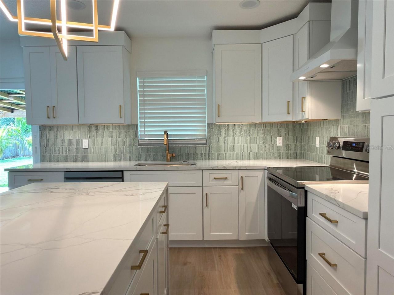 2401 16th Avenue N, Saint Petersburg, FL 33713 Photo