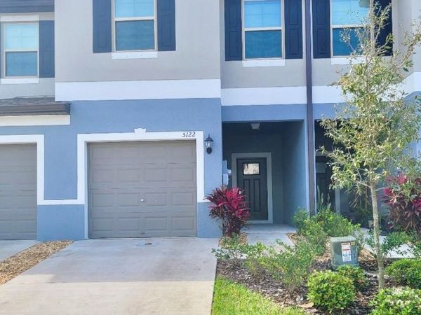 5122 FORUM BOULEVARD , HOLIDAY, FL 34690
