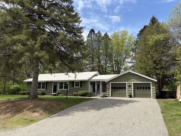 13 Laurel Road, Fort Edward, NY 12828
