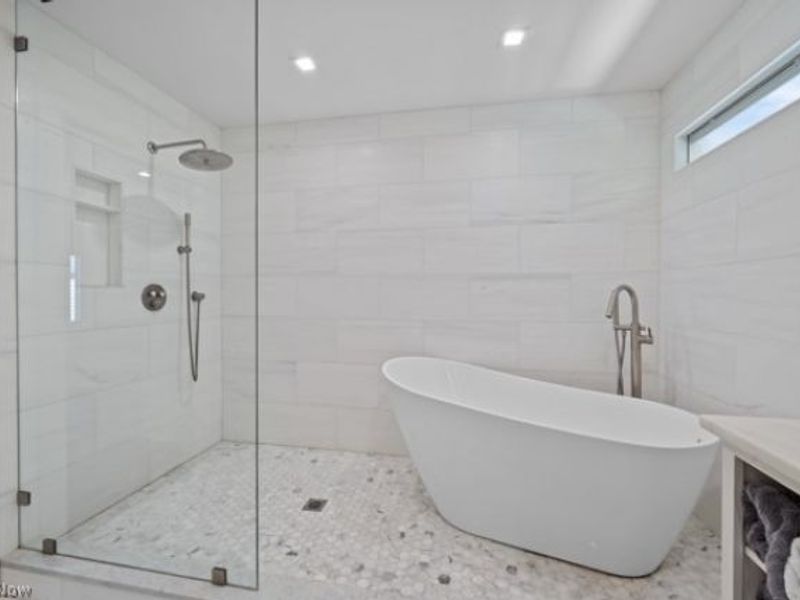 410 Darbys Run, Bay Village, OH 44140 Photo 23