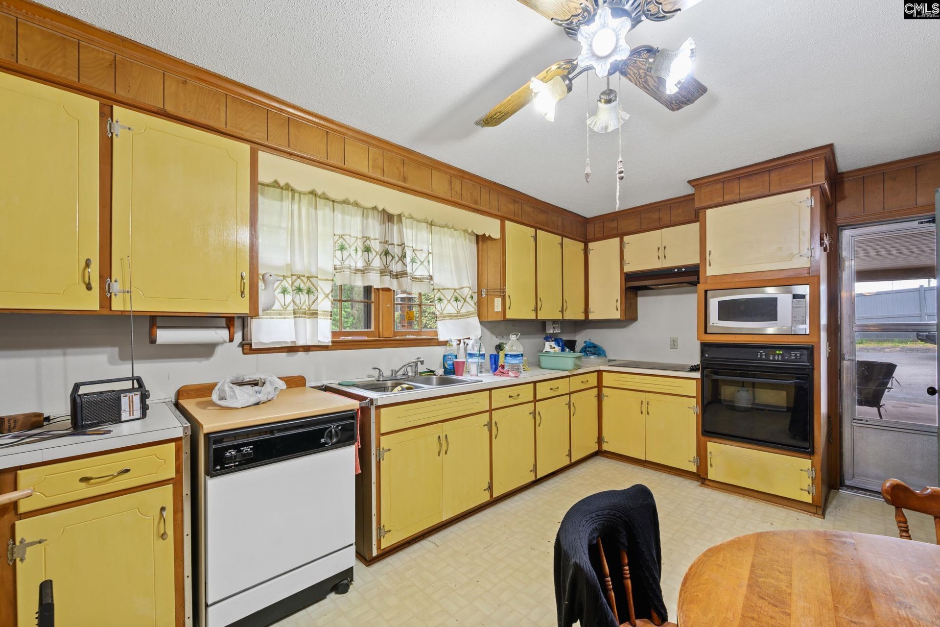 2430 Mineral Springs Road  Photo 6