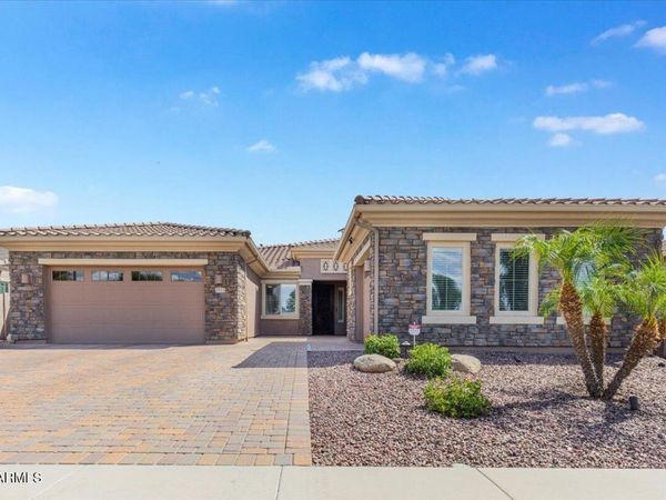 3555 E LANTANA Drive, Chandler, AZ 85286
