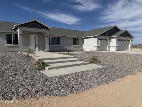 37608 W San Juan Avenue, Tonopah, AZ 85354