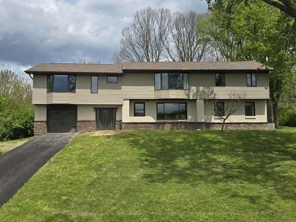 125 Wilma Dr, Apollo, PA 15613