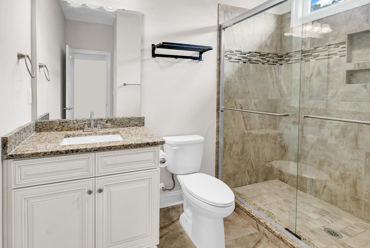 108 Hallandale Lane Photo 19