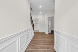 108 Hallandale Lane photo 4