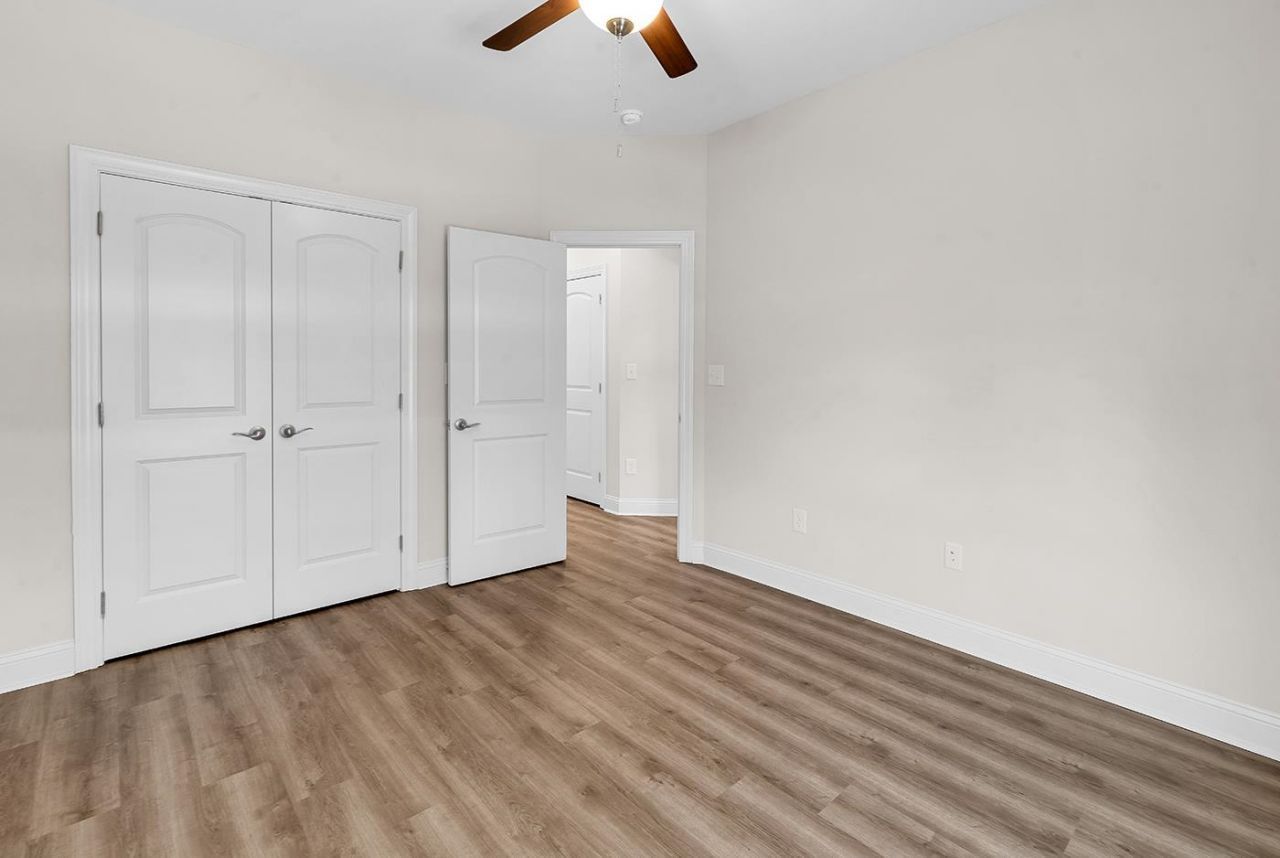 108 Hallandale Lane Photo 20