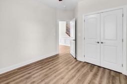 108 Hallandale Lane photo 4