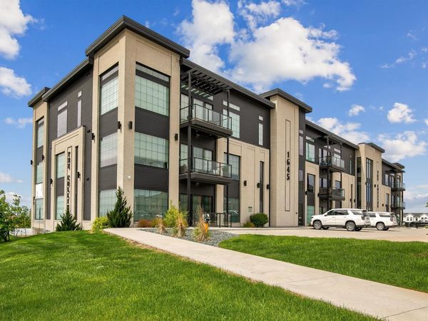 1645 SW Magazine Road, Unit 305, Ankeny, IA 50023