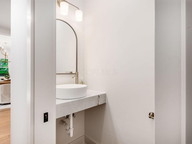 235 W Southington Avenue, Columbus, OH 43085 Photo 25