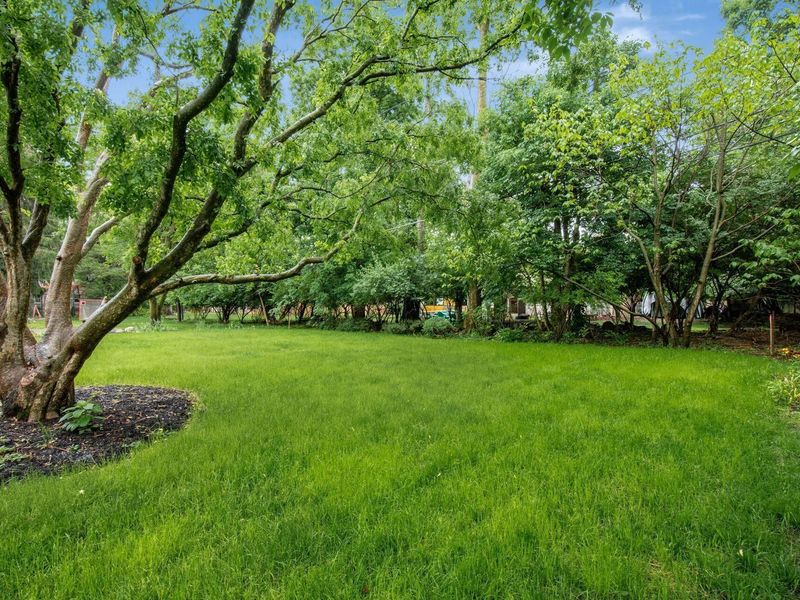 235 W Southington Avenue, Columbus, OH 43085 Photo 29