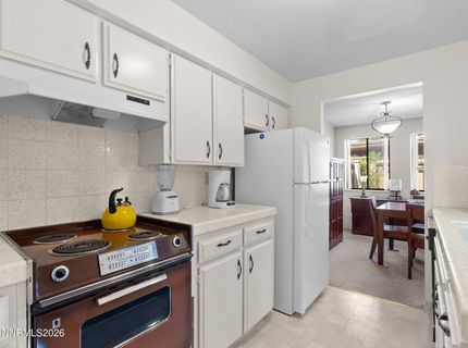 121 Lake Glen Drive, Carson City, NV 89703 Photo