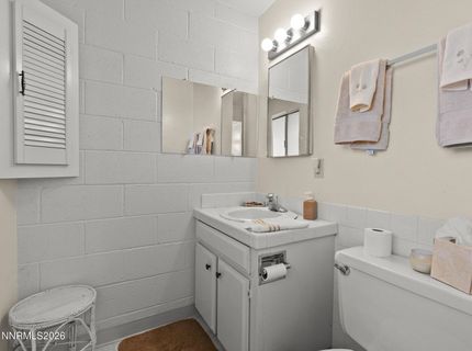121 Lake Glen Drive, Carson City, NV 89703 Photo
