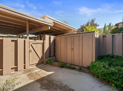 121 Lake Glen Drive, Carson City, NV 89703 Photo