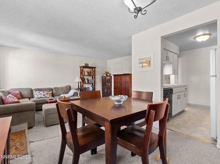 121 Lake Glen Drive, Carson City, NV 89703 Photo