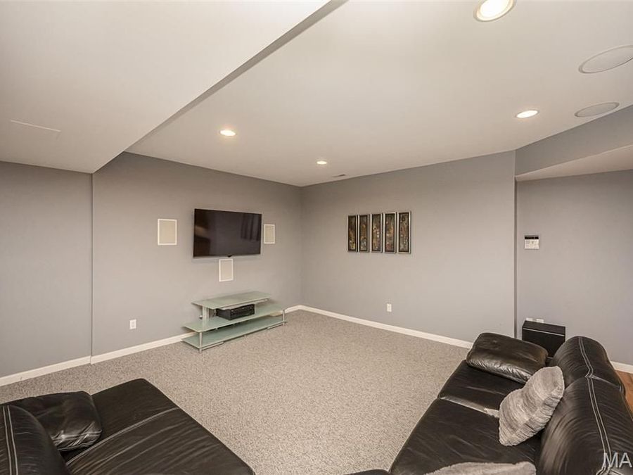 Property Image 64