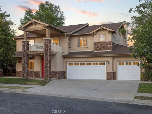 10052 Heatherglen Court, Northridge, CA 91325
