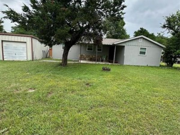 101 County Road 1500, Morgan, TX 76671