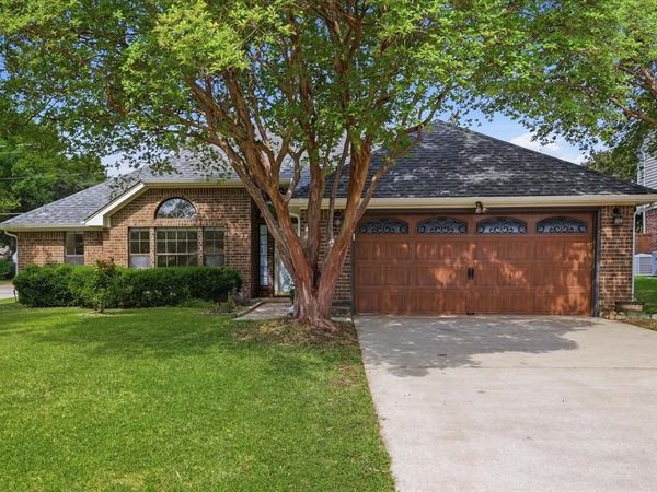 2617 Mountainview Drive, Corinth, TX 76210