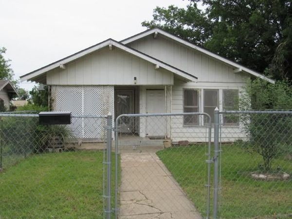 1508 Avenue E , Brownwood, TX 76801