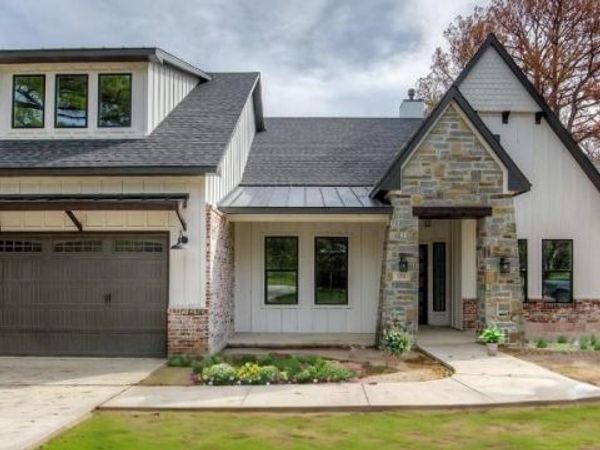 105 Donna Drive, Gun Barrel City, TX 75156