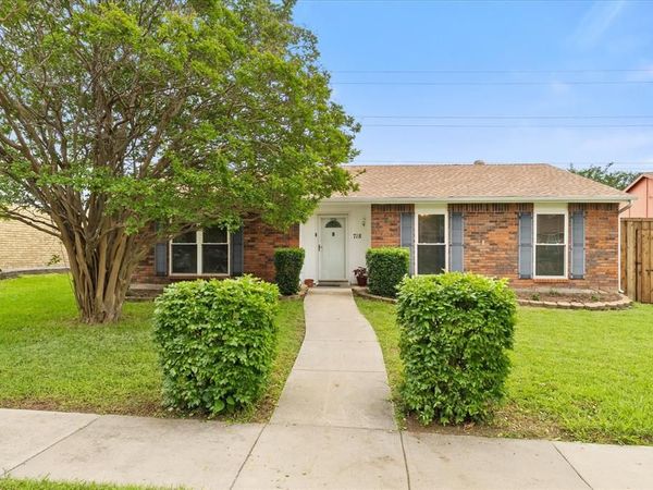 718 Via Sonoma, Mesquite, TX 75150