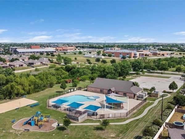 5225 Ponder Street, Fort Worth, TX 76244