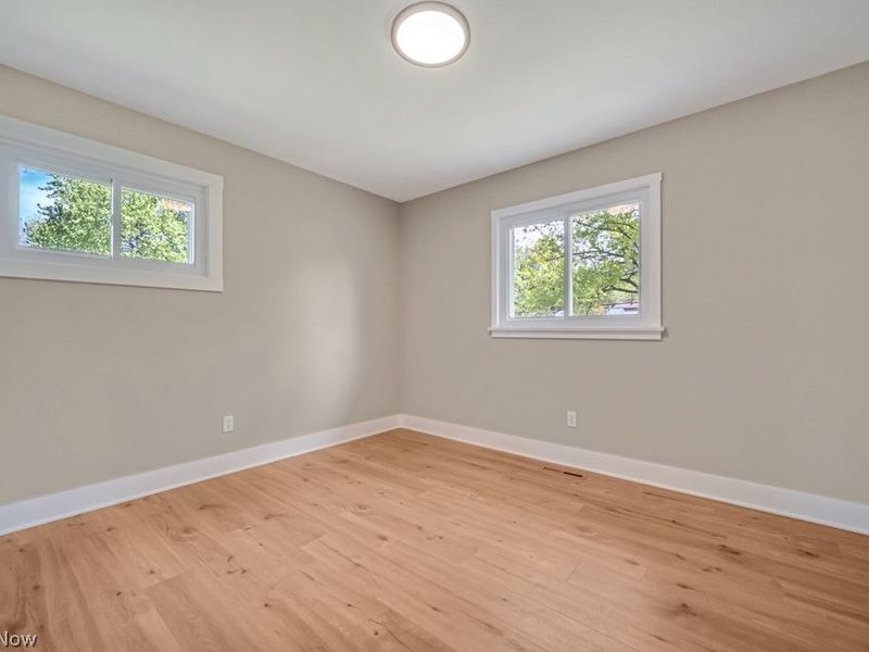 8454 Royalhaven Drive, North Royalton, OH 44133 Photo 16