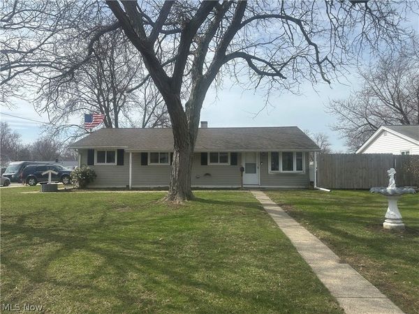 6040 Reynolds Road , Mentor on the Lake, OH 44060