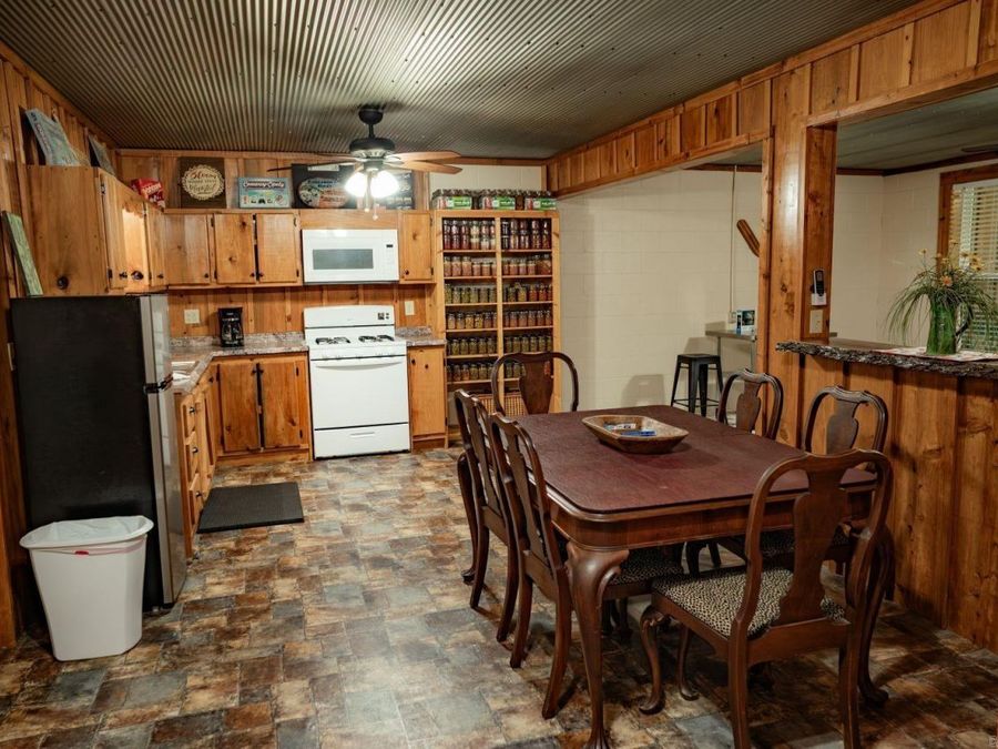 Property Image 38