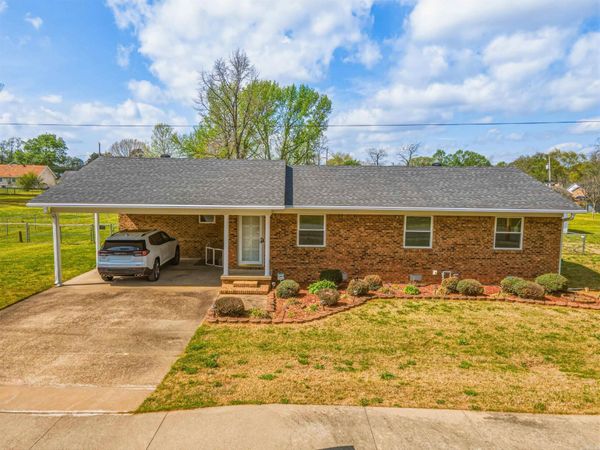 115 W Valentine Rd , Jacksonville, AR 72076