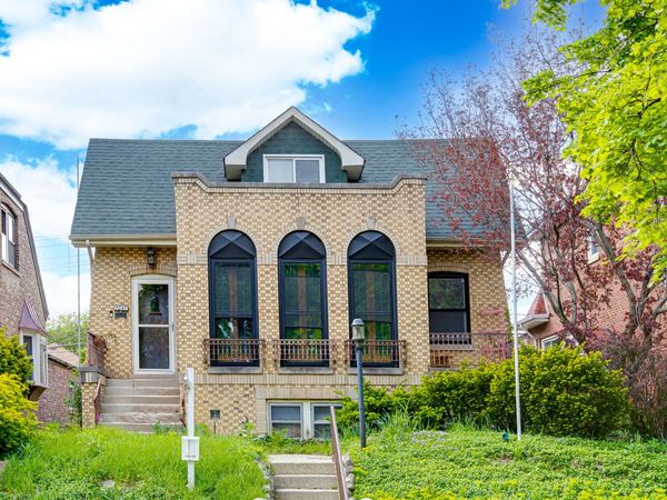 7047 N 26TH Parkway, Berwyn, IL 60402