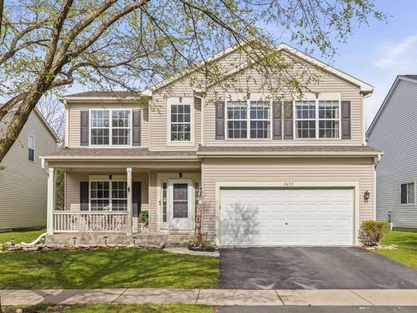 2653 Indian Cliffs Lane , Montgomery, IL 60538