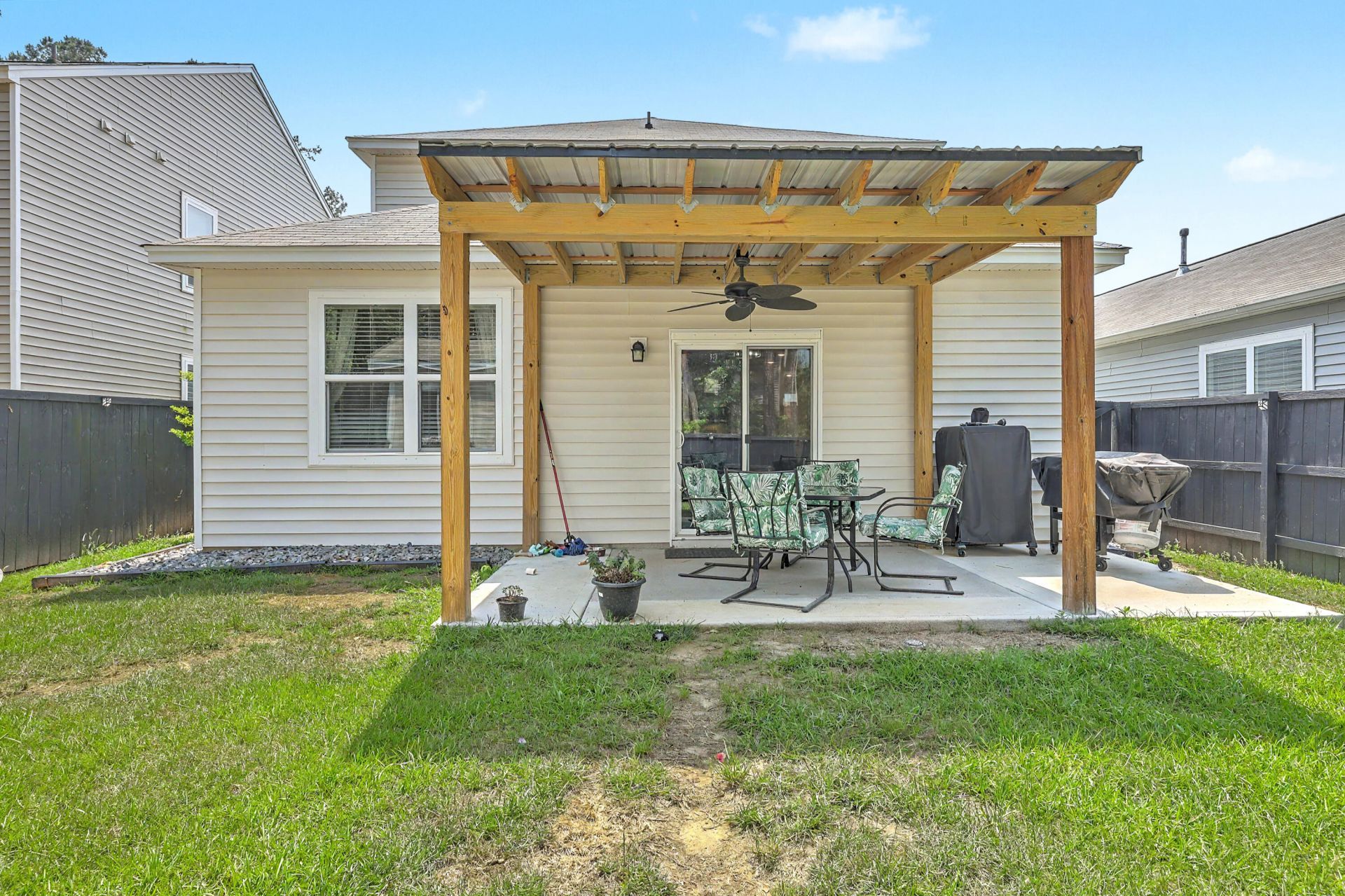 266 Sweet Cherry Lane Photo 31