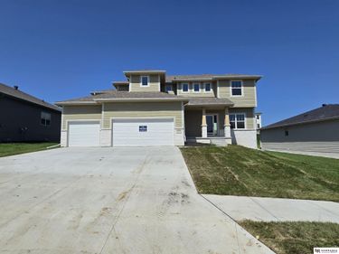 10908 N 159 Avenue, Bennington, NE 68007