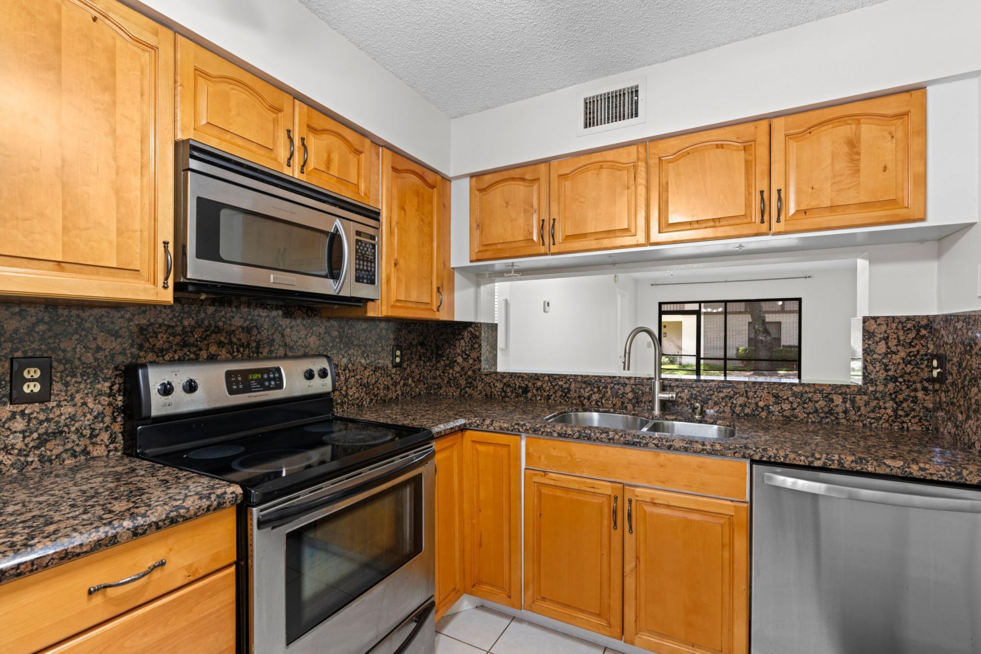 3129 Millwood Terrace, Unit 1380, Boca Raton, FL 33431 Photo