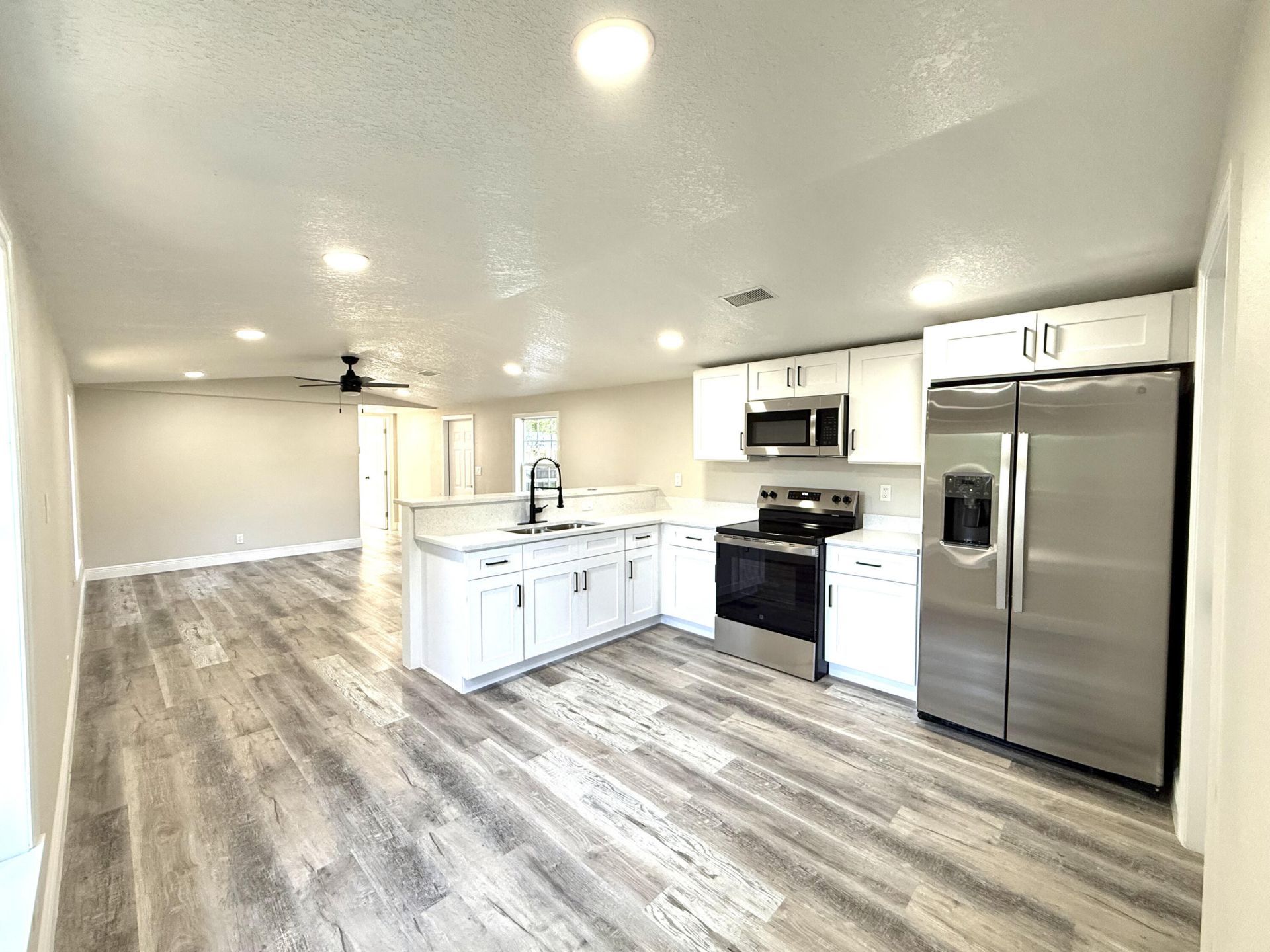 1465 NW 43rd Avenue, Okeechobee, FL 34972 Photo
