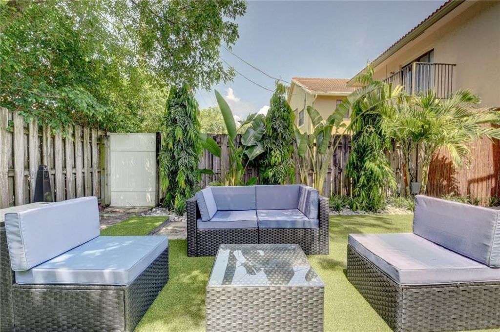 246 Avenue L, Delray Beach, FL 33483 Photo