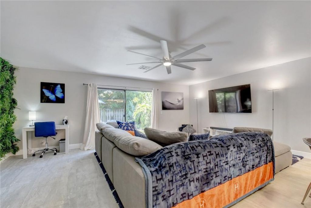 246 Avenue L, Delray Beach, FL 33483 Photo