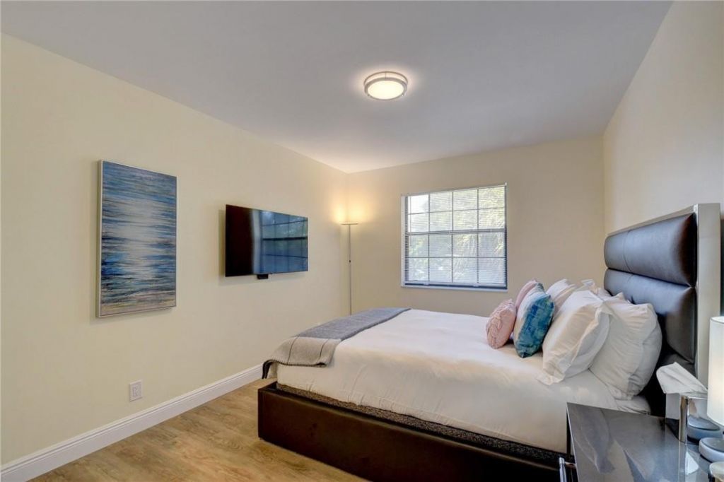 246 Avenue L, Delray Beach, FL 33483 Photo