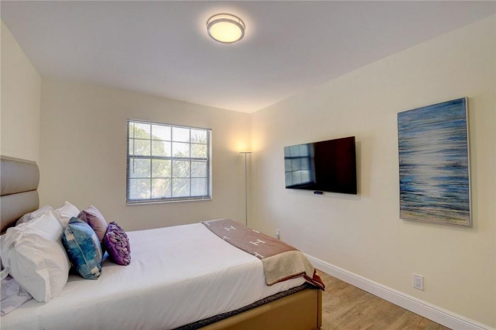 246 Avenue L, Delray Beach, FL 33483 Photo