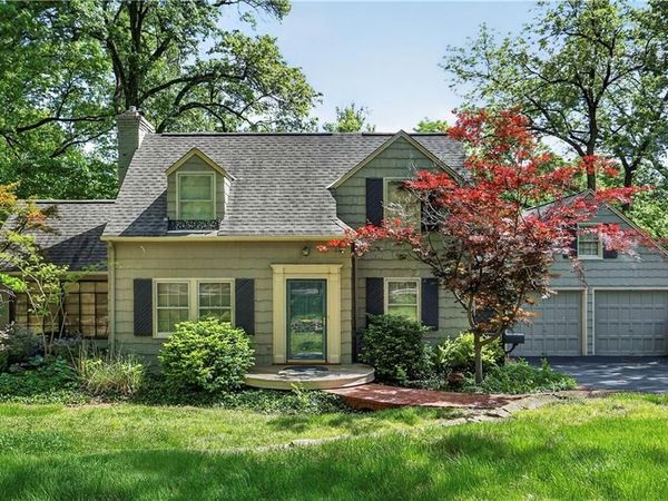 3701 Shawnee Mission Parkway, Fairway, KS 66205