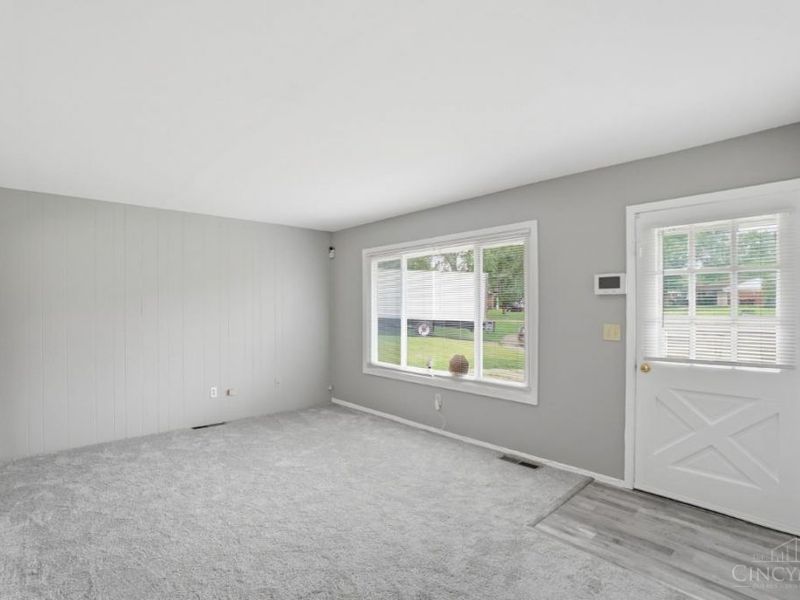 1855 Bluehill Drive, Springfield Twp., OH 45240 Photo 5